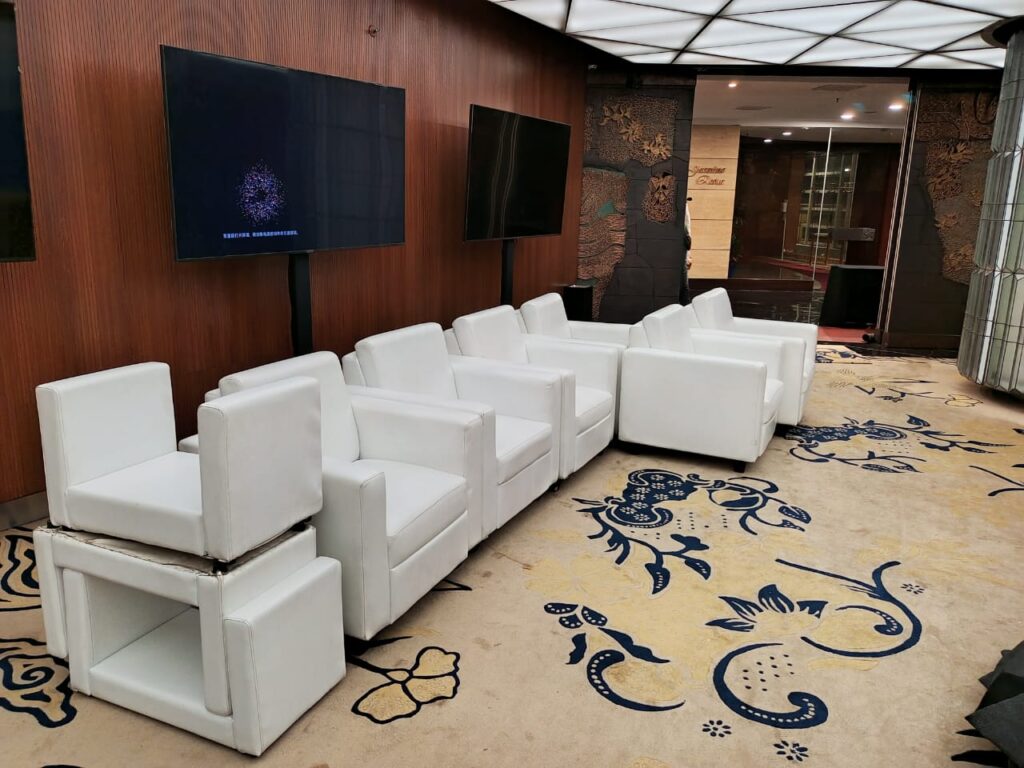 Sewa sofa depok