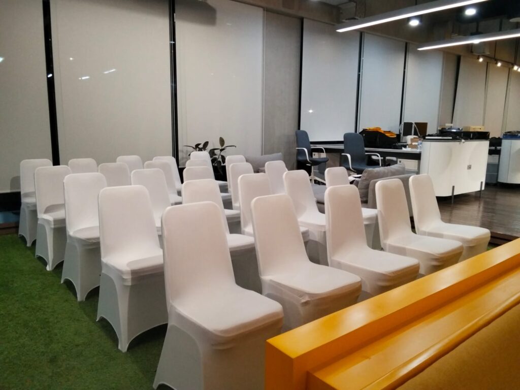 sewa kursi untuk acara kantor