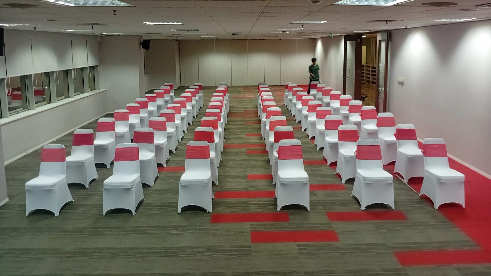 Sewa kursi Depok terdekat